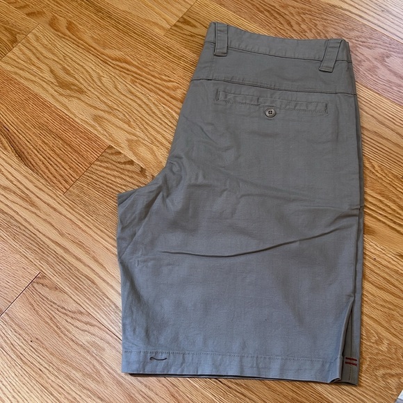 New! Toad & Co mens swerve shorts in light ash ,SZ 36. - Picture 6 of 8